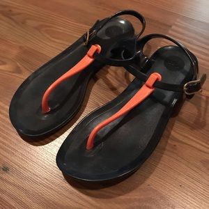 Gap sandals
